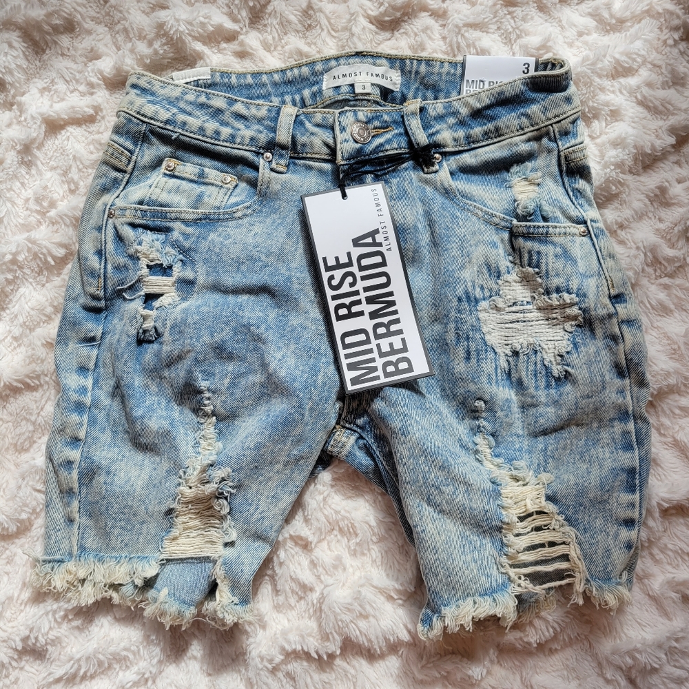 NWT Distressed Mid Rise Burmuda Shorts